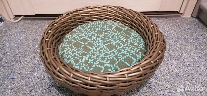 Лежанка для кошек