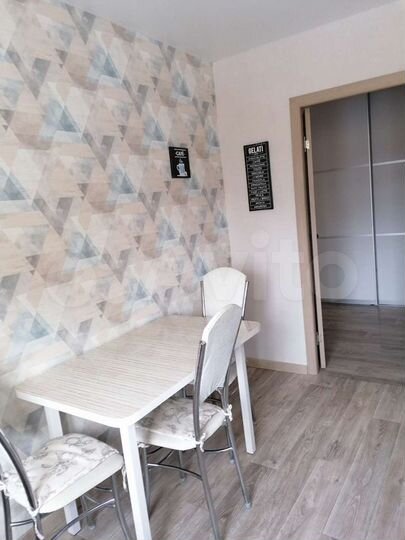 2-к. квартира, 70 м², 5/9 эт.