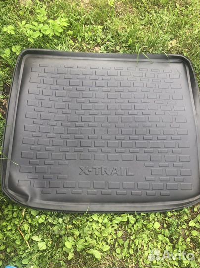 Коврик в багажник Nissan X-Trail