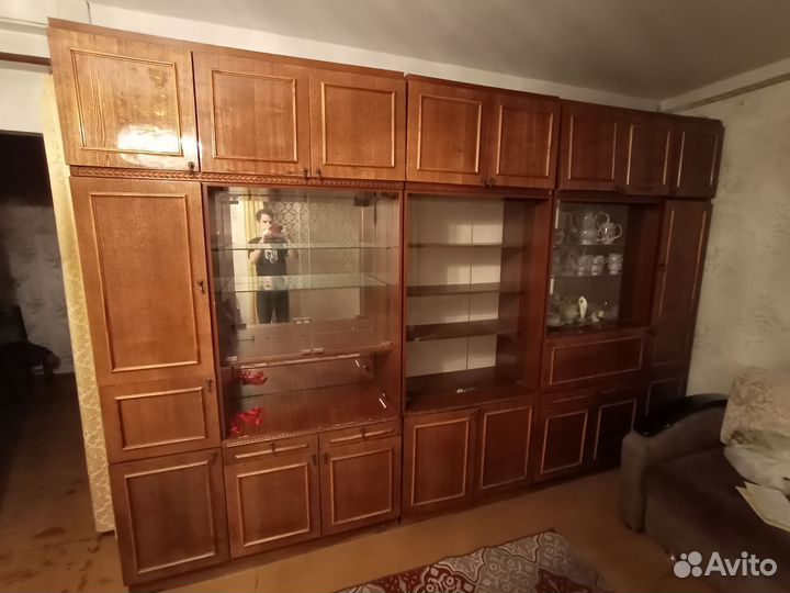 Шкаф стенка