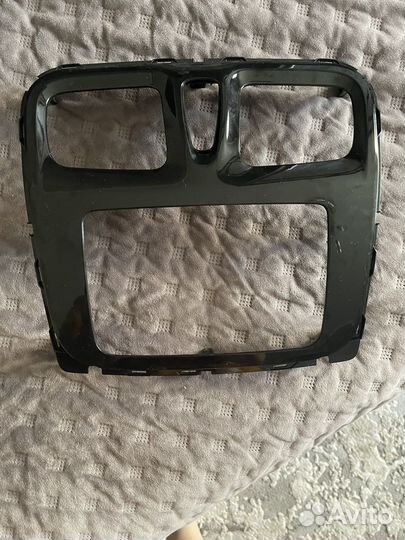 Штатная магнитола reno sandero