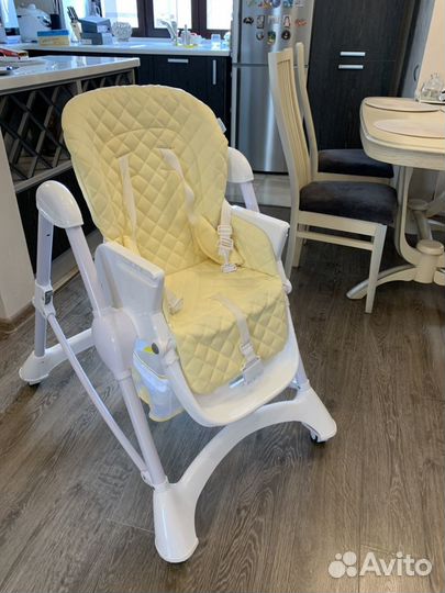 Стульчик для кормления Nuovita