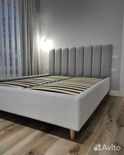 Кровать двухспальная от компании Индустрия Мебели