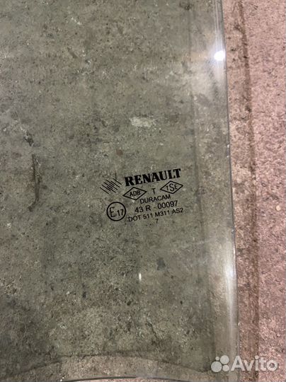 Стекло заднее левое Renault Megane 2