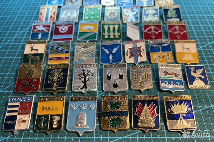 Значки города. Серия гербы от М до Т. СССР