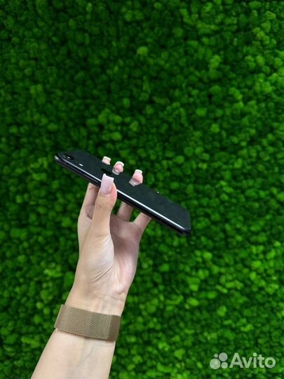 Б/у iPhone XR 128GB