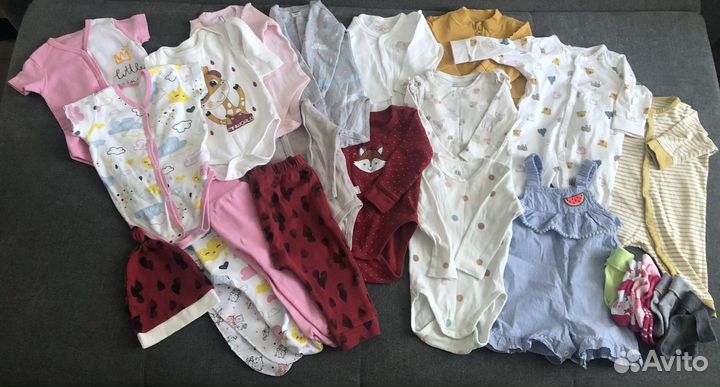 Вещи пакетом 42 размера (жилетки и кардиган)