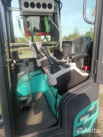 Мини-трактор Kubota KL330, 2024