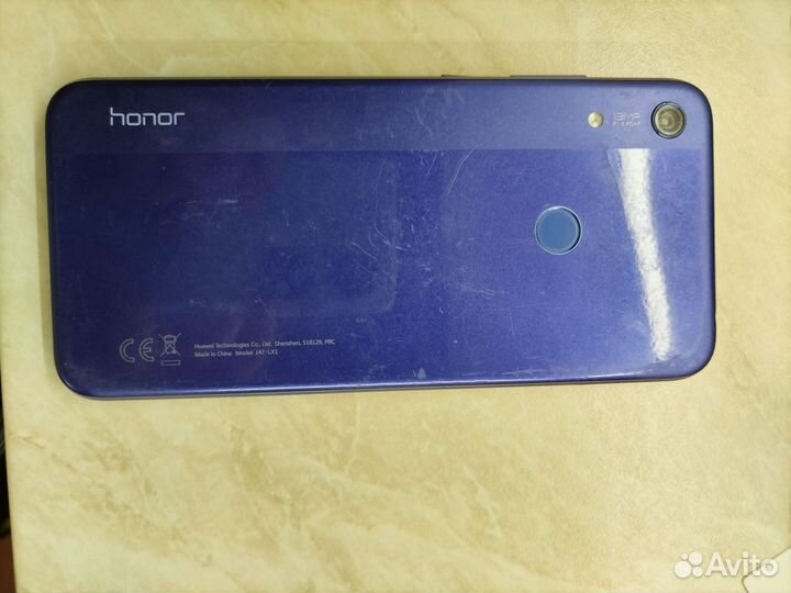 Honor 8a