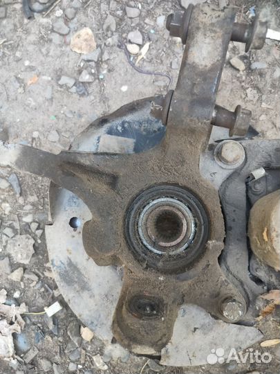 Поворотный кулак ниссан альмера n15