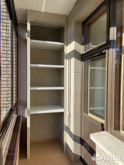 Шкаф с рольставнями на балкон по вашим размерам