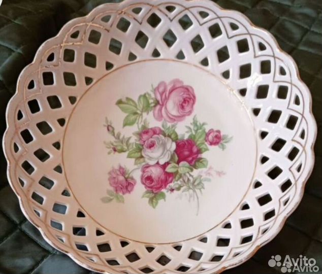 Ваза для конфет прорезной фарфор