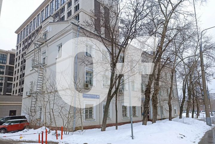 Продам здание, 1090 м²