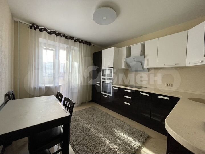 2-к. квартира, 70 м², 5/17 эт.