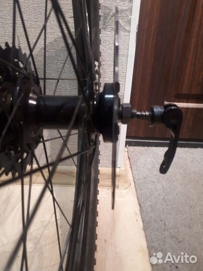 Заднее колесо велосипеда 27,5