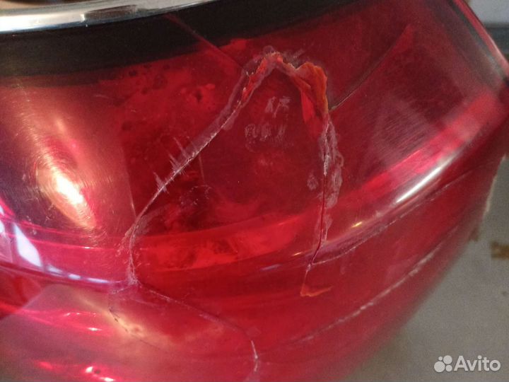 Задний фонарь Lexus 570 LX