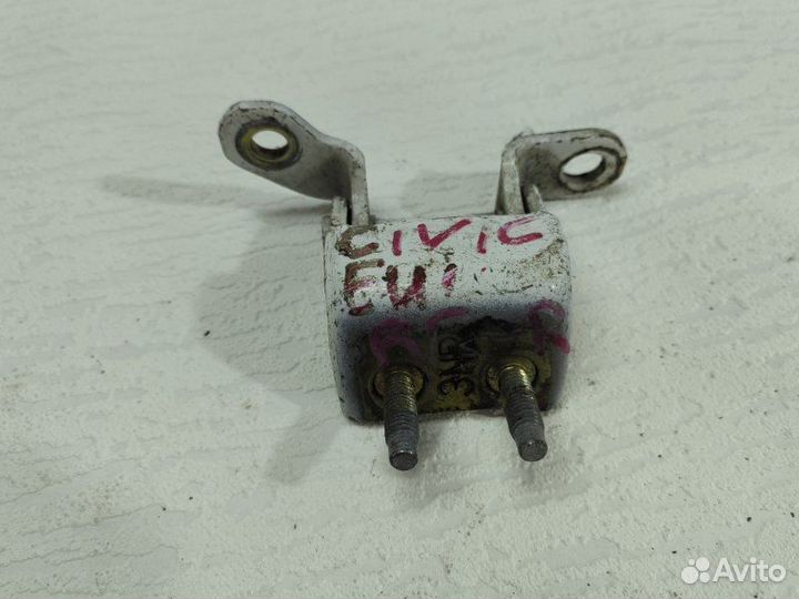 Петля двери задняя правая Honda Civic 2005