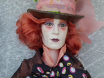 Безумный шляпник сургут. Интерьерная. Кукла шляпника. Кукла шляпник jakks pacific. Джонни депп шляпник алиса.
