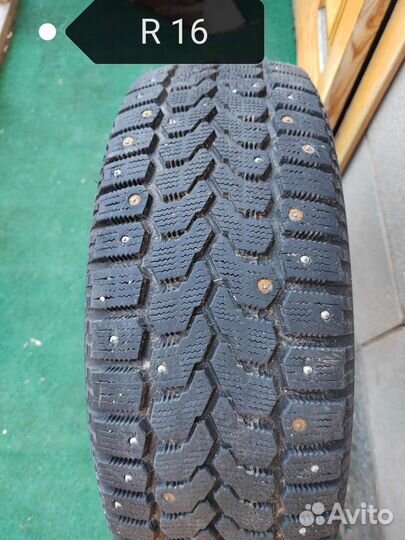 Yokohama Ice Guard F700Z 205/65 R16