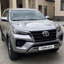 Toyota Fortuner 2.8 AT, 2022, 3 800 км, с пробегом, цена 5 800 000 руб.