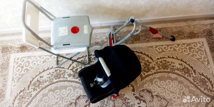 Детское кресло