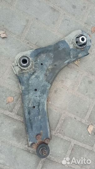 Рычаг передний renault fluence megane 3 scenic
