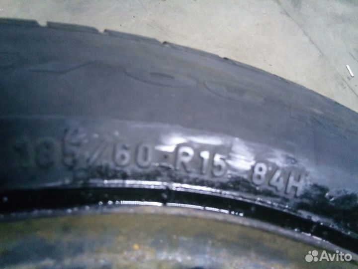 Колесо 185/60R15 Pirelli P-1 на VW Polo 5*100 1шт