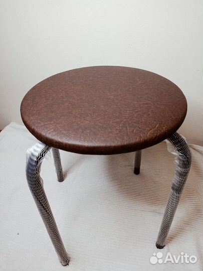 Чико табурет