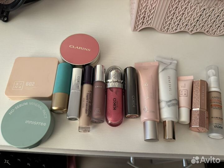 Набор косметики пакетом