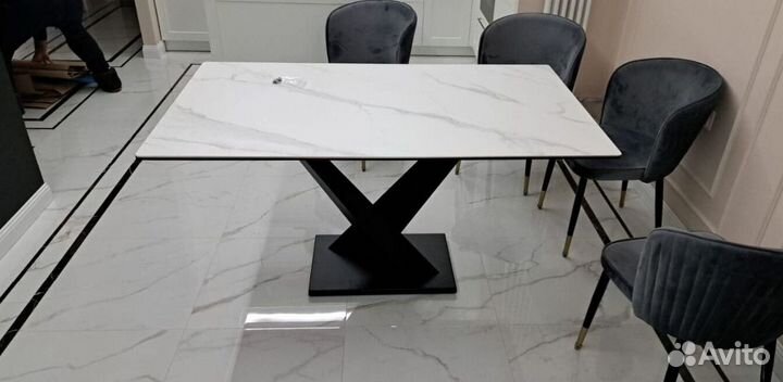 Стол за 10 дней S10-17981