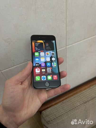 iPhone 6S, 16 ГБ