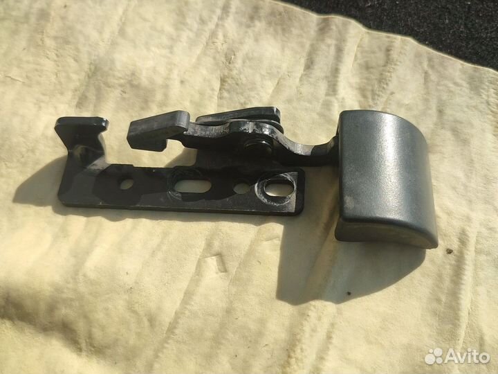 Мерседес W211 рычаг замка спинки сиденья