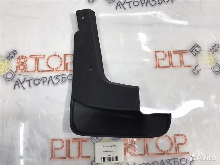 Брызговик передний правый Toyota Camry ACV30 2001