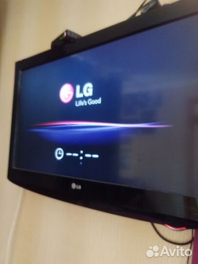 Телевизор ЖК бу