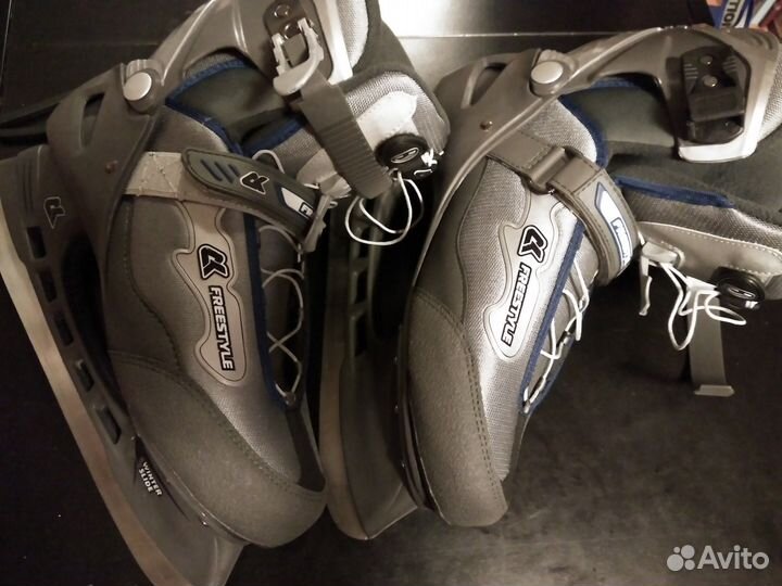 Коньки для фристайла