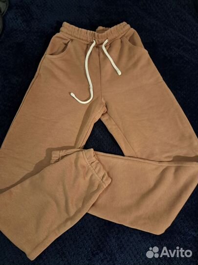 Спортивные штаны