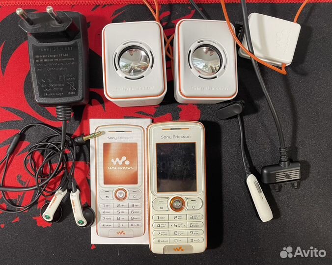 Телефон sony ericsson w200i