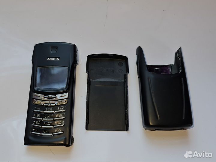 Nokia 8910i
