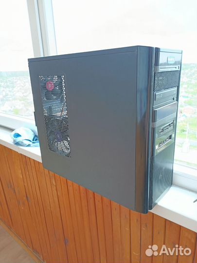 Игровой корпус Gigabyte