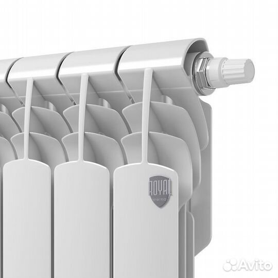 Биметаллический секционный радиатор отопления Roya