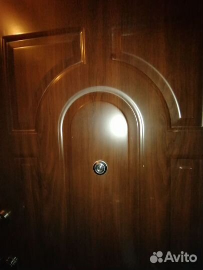 Дверь входная металлическая, бу