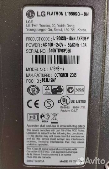 Монитор LG flatron L 1950SQ-BN