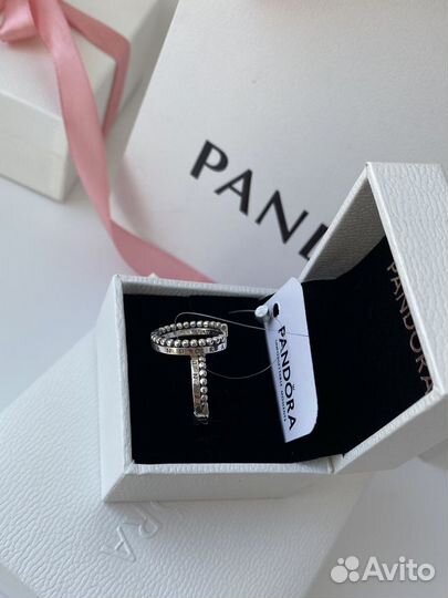 Серьги Pandora Signature