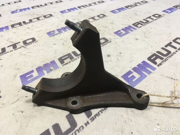 Кронштейн промежуточного вала Форд Фьюжен