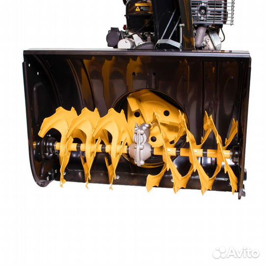 Колесный бензиновый снегоуборщик Champion ST1170E