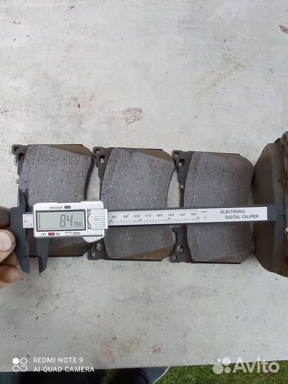 Тормозные колодки А 008 420 02 20