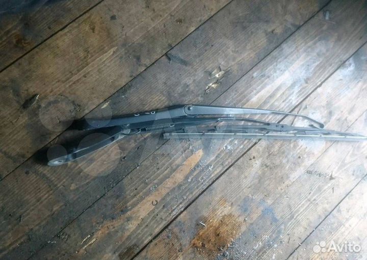 Поводок стеклоочистителя Saab 9-3 2 2005