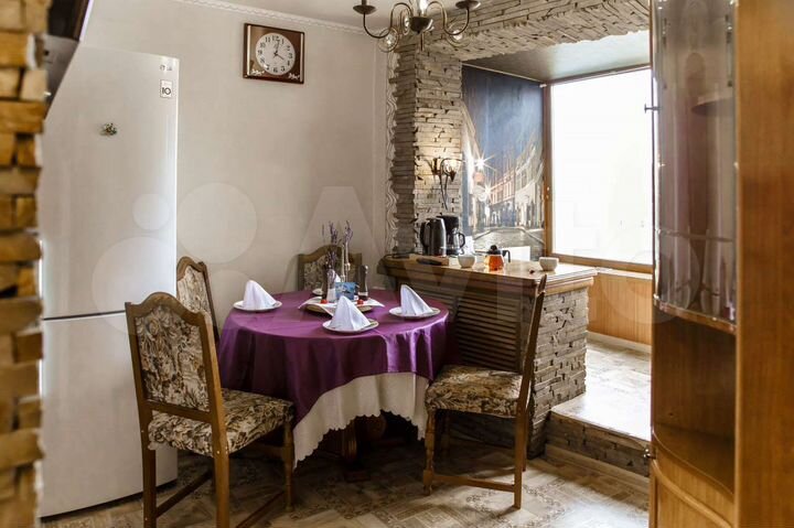 2-к. квартира, 50 м², 9/9 эт.