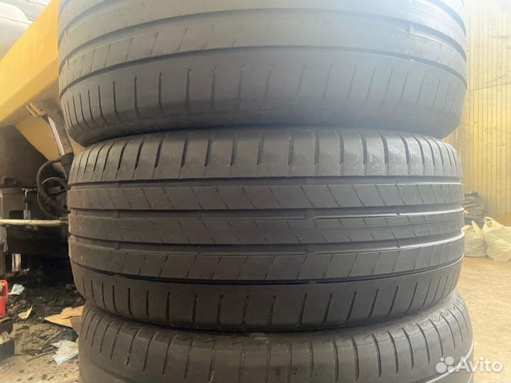 Bridgestone Turanza T005 245/45 R19 102Y