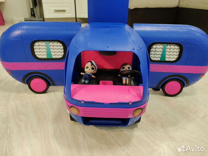 Автобус L. O. L. Surprise 4-in-1 Glamper